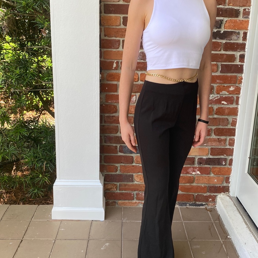 Princess Polly pants with chain